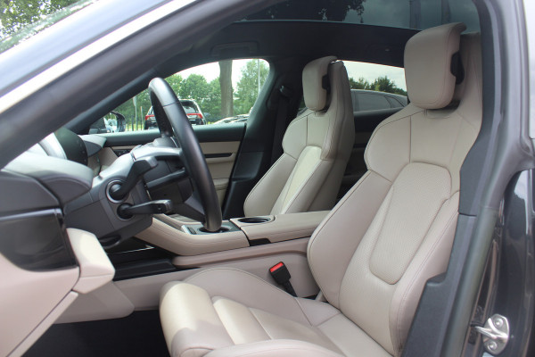 Porsche Taycan Sport Turismo 79 kWh / SoH 90.8% / Panoramadak / Camera / Adaptieve stoelen / Luchtvering / 21'' / Bose / Keyless / Sportchrono / Stoelverwarming / DAB / ACC