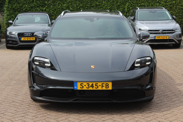 Porsche Taycan Sport Turismo 79 kWh / SoH 90.8% / Panoramadak / Camera / Adaptieve stoelen / Luchtvering / 21'' / Bose / Keyless / Sportchrono / Stoelverwarming / DAB / ACC