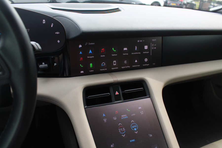 Porsche Taycan Sport Turismo 79 kWh / SoH 90.8% / Panoramadak / Camera / Adaptieve stoelen / Luchtvering / 21'' / Bose / Keyless / Sportchrono / Stoelverwarming / DAB / ACC