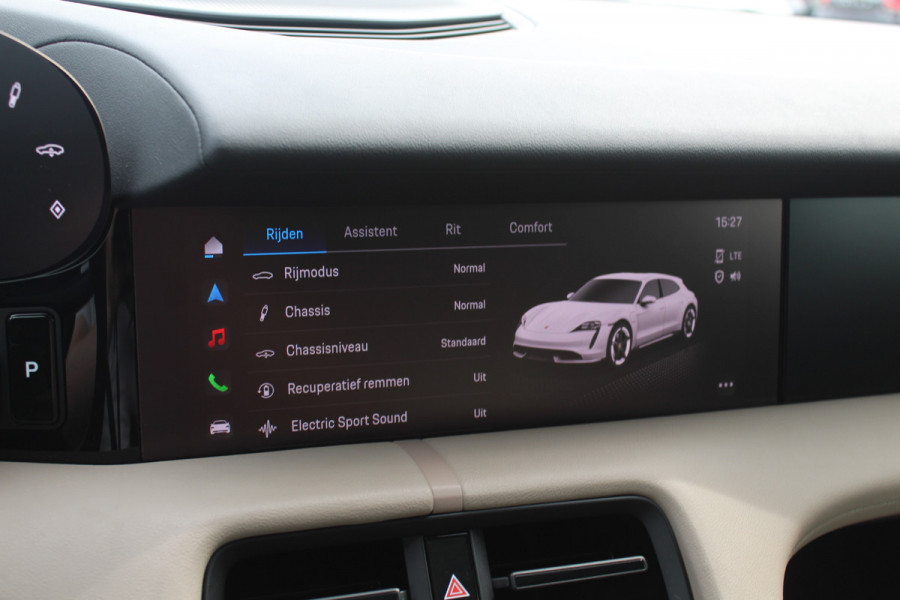 Porsche Taycan Sport Turismo 79 kWh / SoH 90.8% / Panoramadak / Camera / Adaptieve stoelen / Luchtvering / 21'' / Bose / Keyless / Sportchrono / Stoelverwarming / DAB / ACC