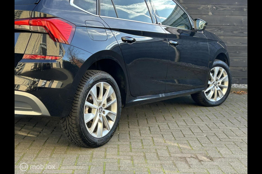Škoda Kamiq 1.0 TSI Ambition FM Navigatie / carplay / 17" / clima / chroom / 61.694 KM!!