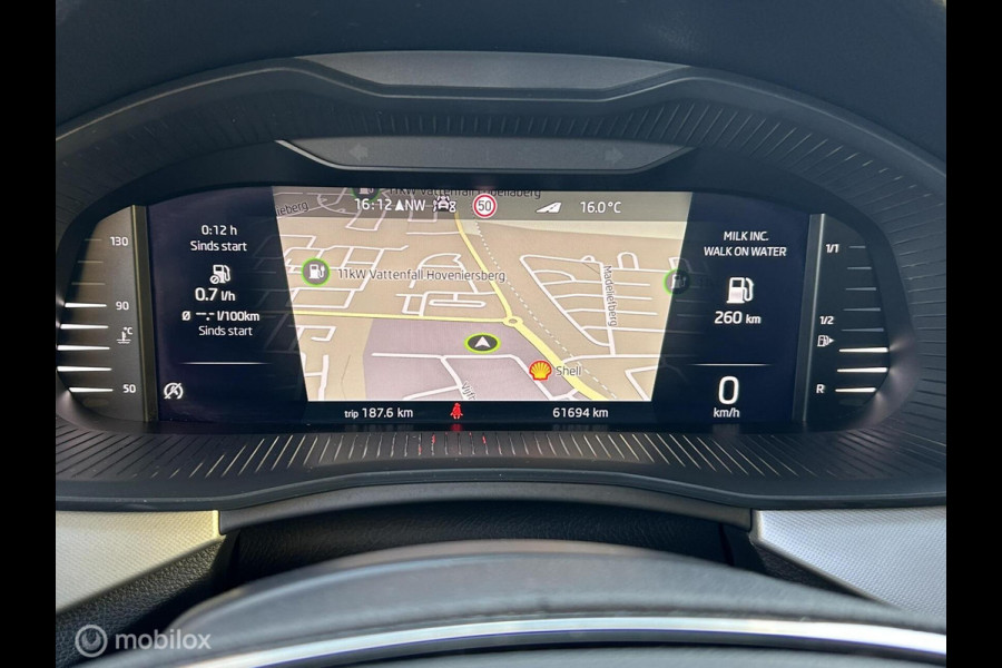 Škoda Kamiq 1.0 TSI Ambition FM Navigatie / carplay / 17" / clima / chroom / 61.694 KM!!