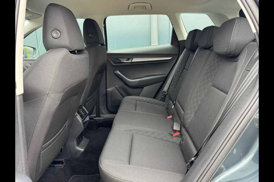 Škoda Karoq 1.0 TSI Ambition * Navigatie * Camera * Stoelverwarming * Cruise Control *