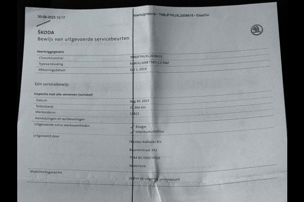 Škoda Karoq 1.0 TSI Ambition * Navigatie * Camera * Stoelverwarming * Cruise Control *