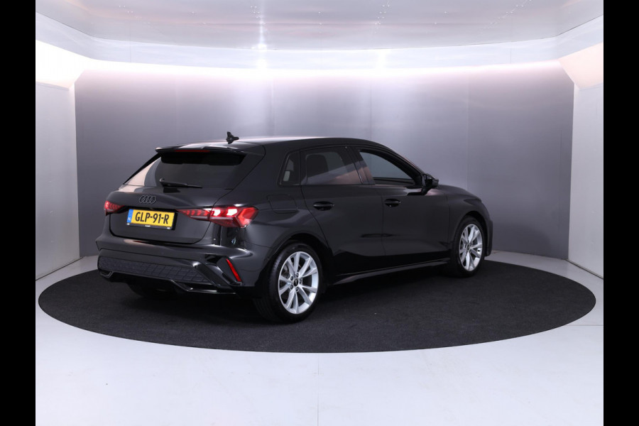 Audi A3 Sportback 30 TFSI S edition 115 PK Automaat | 50% korting op pakket | Verlengde garantie |  Navigatie | Park pakket | Zwart optiek | Privacy glas |