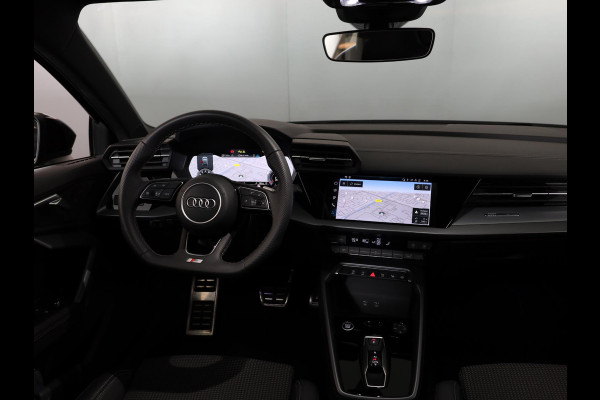 Audi A3 Sportback 30 TFSI S edition 115 PK Automaat | 50% korting op pakket | Verlengde garantie |  Navigatie | Park pakket | Zwart optiek | Privacy glas |