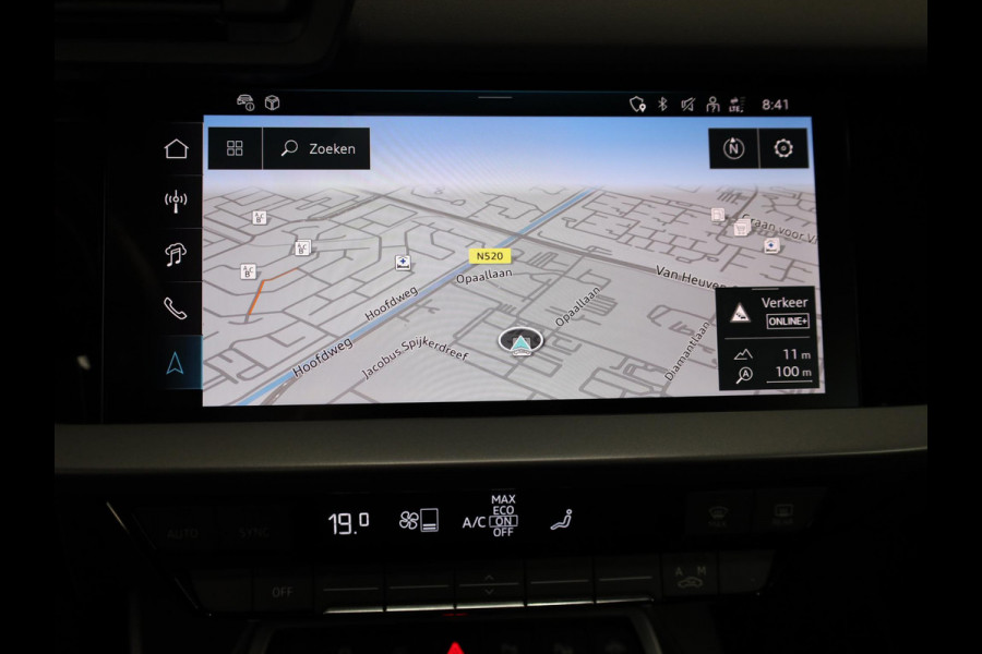 Audi A3 Sportback 30 TFSI S edition 115 PK Automaat | 50% korting op pakket | Verlengde garantie |  Navigatie | Park pakket | Zwart optiek | Privacy glas |