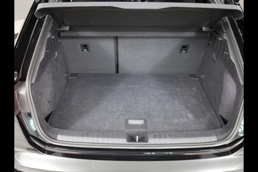 Audi A3 Sportback 30 TFSI S edition 115 PK Automaat | 50% korting op pakket | Verlengde garantie |  Navigatie | Park pakket | Zwart optiek | Privacy glas |