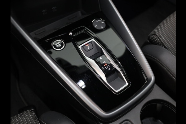 Audi A3 Sportback 30 TFSI S edition 115 PK Automaat | 50% korting op pakket | Verlengde garantie |  Navigatie | Park pakket | Zwart optiek | Privacy glas |