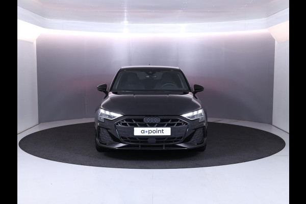 Audi A3 Sportback 30 TFSI S edition 115 PK Automaat | 50% korting op pakket | Verlengde garantie |  Navigatie | Park pakket | Zwart optiek | Privacy glas |