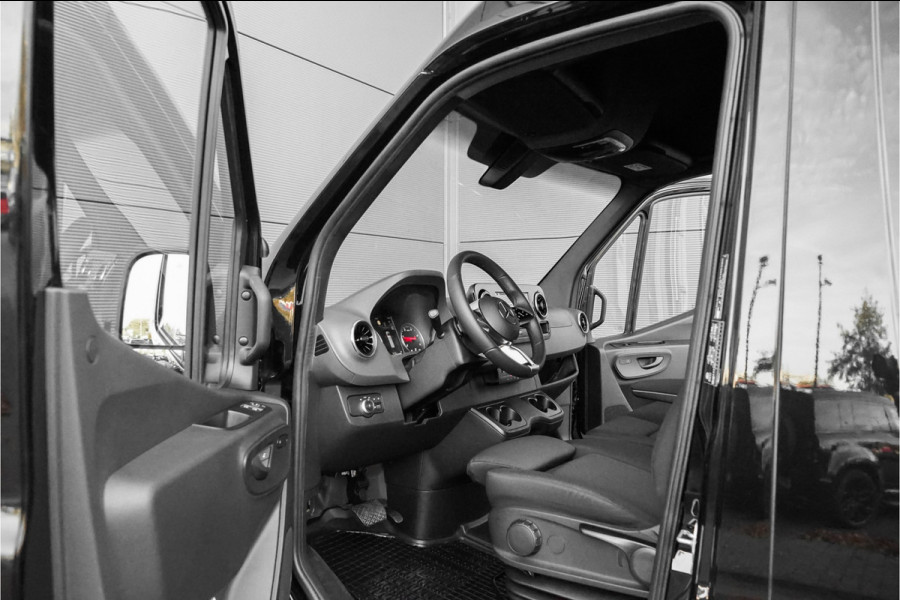 Mercedes-Benz Sprinter 319 1.9 CDI L2H2 RWD BPM Vrij Distronic Camera LED Navi Trekhaak 3.5T
