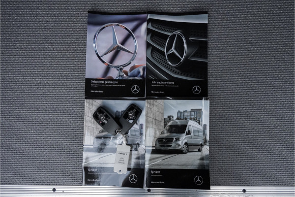 Mercedes-Benz Sprinter 319 1.9 CDI L2H2 RWD BPM Vrij Distronic Camera LED Navi Trekhaak 3.5T