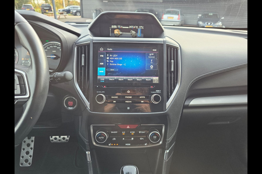 Subaru Forester 2.0i e-BOXER Luxury | Automaat | Trekhaak | Elek. klep | X Mode | ACC | Stoelverwarming |