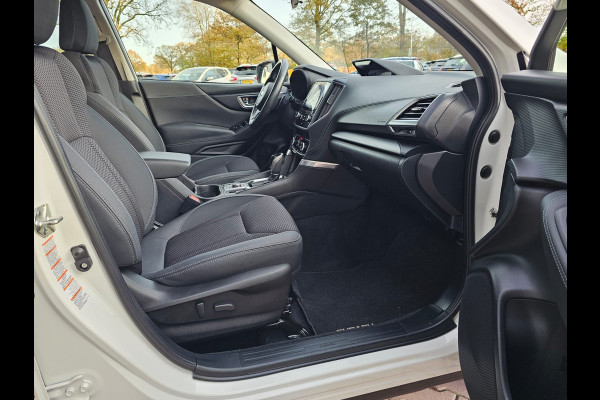 Subaru Forester 2.0i e-BOXER Luxury | Automaat | Trekhaak | Elek. klep | X Mode | ACC | Stoelverwarming |