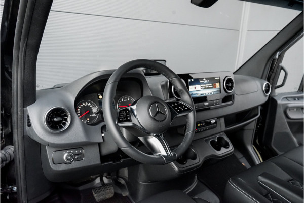 Mercedes-Benz Sprinter 319 1.9 CDI L2H1 Black Pack Vol 20" Distronic Camera Trekhaak 3.5T