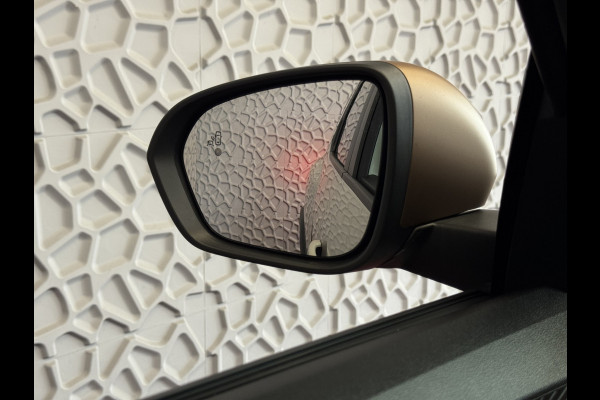 Dacia Duster 1.6 HYBRID EXTREME SANDSTONE CAMERA CARLAY NAVI STOEL/STUUR/RUIT VERW. LED PDC