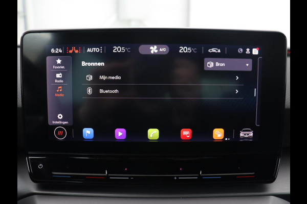 Seat Leon 1.5 eTSI FR Launch Edition | Stoelverwarming | Carplay | Adaptive cruise | Dynamic Chassis Control | Keyless | Sfeerverlichting | Stuurverwarming | Navigatie | Parkeerhulp