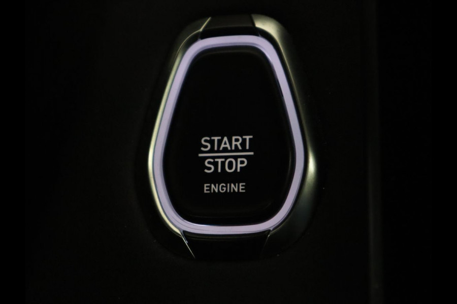 Lynk & Co 01 1.5 Plug In | Panoramadak | Infinity by Harman | Camera | Adaptive cruise | Stoelverwarming | Carplay | Memory | Full LED | PHEV