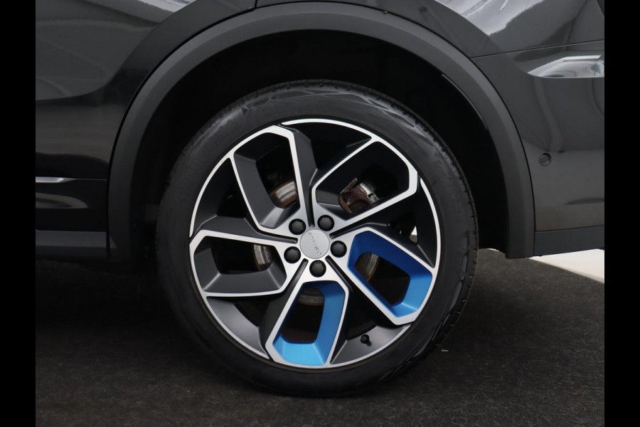 Lynk & Co 01 1.5 Plug In | Panoramadak | Infinity by Harman | Camera | Adaptive cruise | Stoelverwarming | Carplay | Memory | Full LED | PHEV