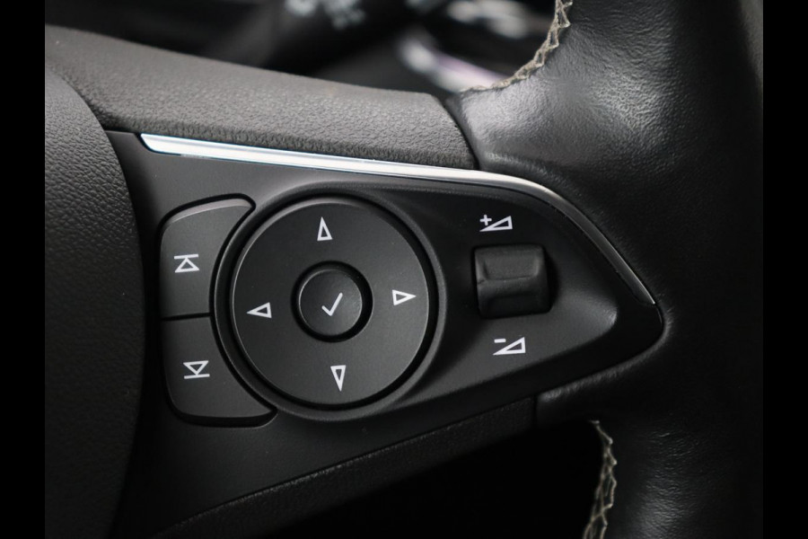 Opel Insignia 1.5 Turbo Innovation | Head-Up | Trekhaak | Stoel & stuurverwarming | Camera | Matrix LED | Carplay | Keyless | Navigatie | Climate control | DAB | Cruise control