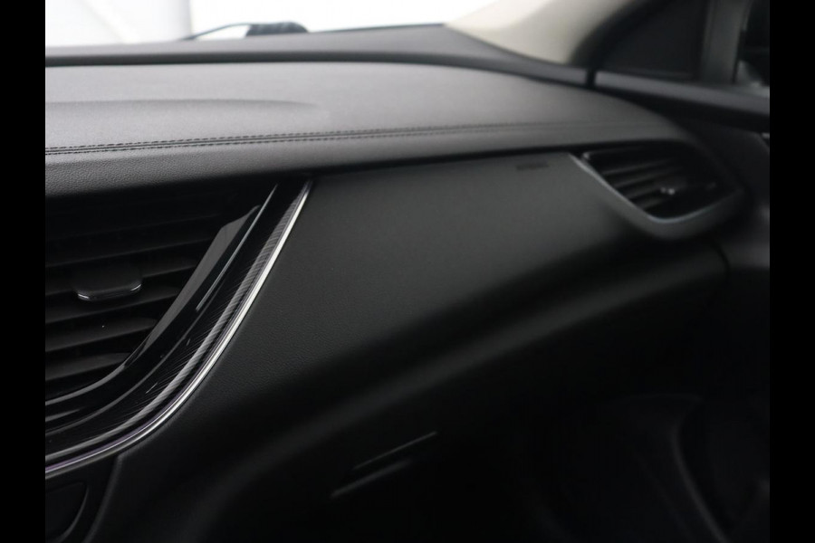 Opel Insignia 1.5 Turbo Innovation | Head-Up | Trekhaak | Stoel & stuurverwarming | Camera | Matrix LED | Carplay | Keyless | Navigatie | Climate control | DAB | Cruise control