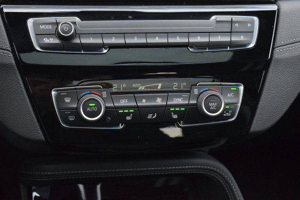 BMW X1 xDrive25e eDrive Edition | M-Sport | Trekhaak | Pano | Half Leer | Stoelverw.