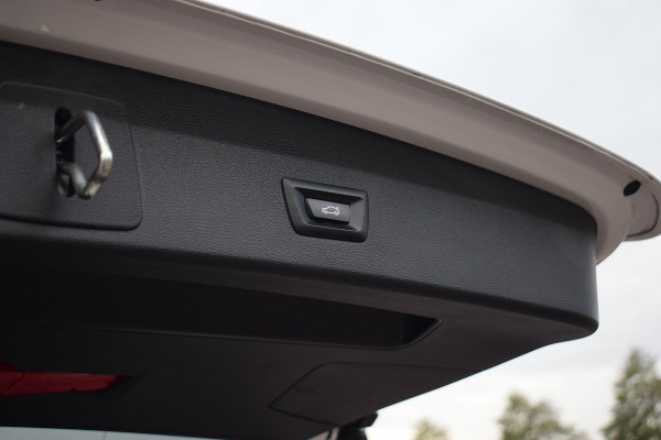 BMW X1 xDrive25e eDrive Edition | M-Sport | Trekhaak | Pano | Half Leer | Stoelverw.