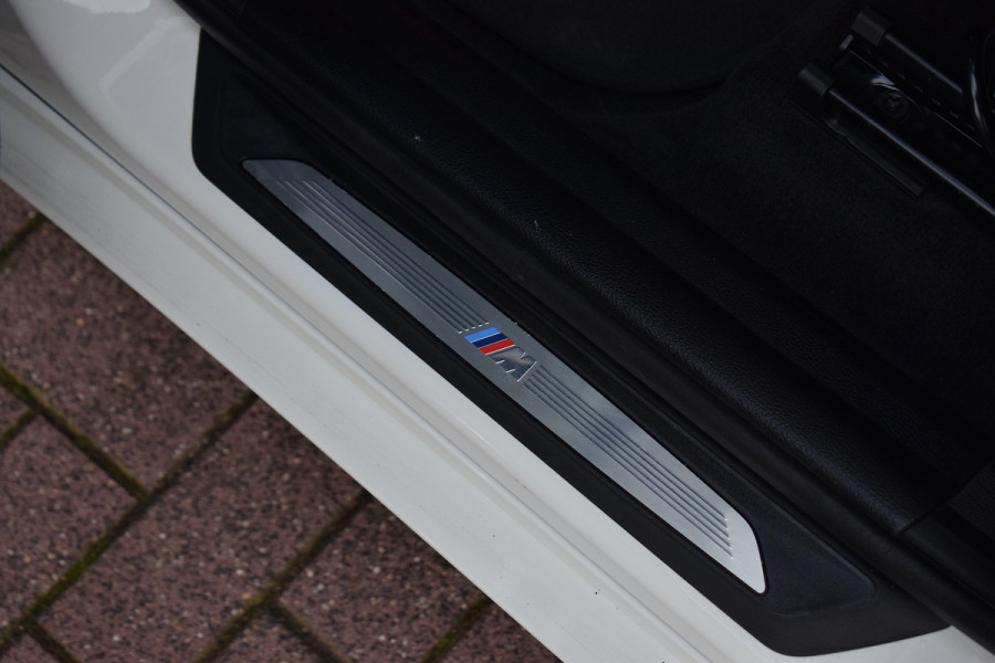 BMW X1 xDrive25e eDrive Edition | M-Sport | Trekhaak | Pano | Half Leer | Stoelverw.