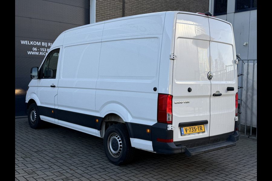 Volkswagen Crafter 35 2.0 TDI 177PK Euro6 L3H3 CarPlay/cruise control/camera