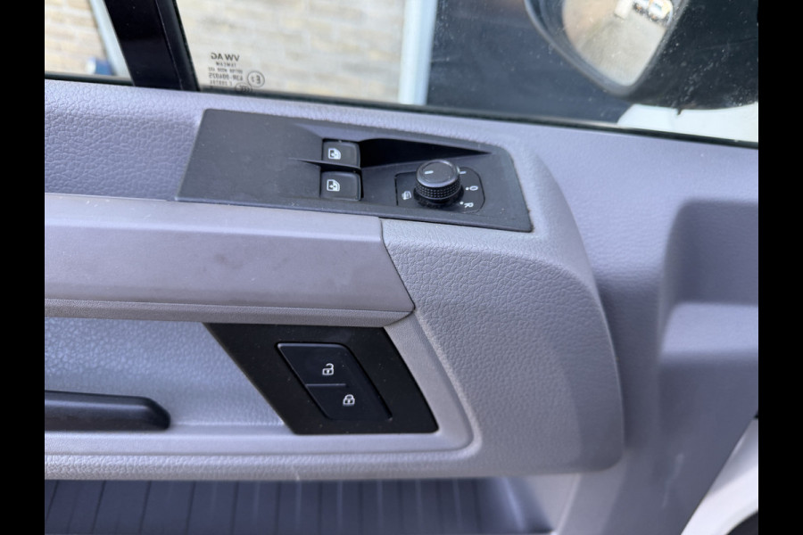 Volkswagen Crafter 35 2.0 TDI 177PK Euro6 L3H3 CarPlay/cruise control/camera
