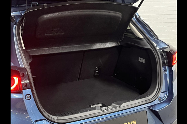 Mazda CX-3 2.0 SkyActiv-G 121 Luxury Adapt. cruise | Leder | Camera | Stoel-/Stuurverwarming | Head-up | Navigatie