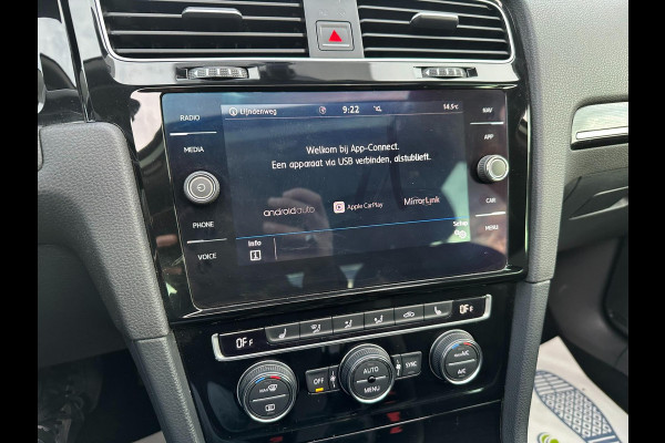 Volkswagen Golf 1.4 TSI Comfortline ACC l Pano l Xenon