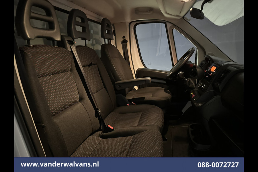 Citroën Jumper 2.2 BlueHDi 141pk Bakwagen Laadklep Euro6 Airco | 1015kg laadvermogen | Cruisecontrol Bijrijdersbank
