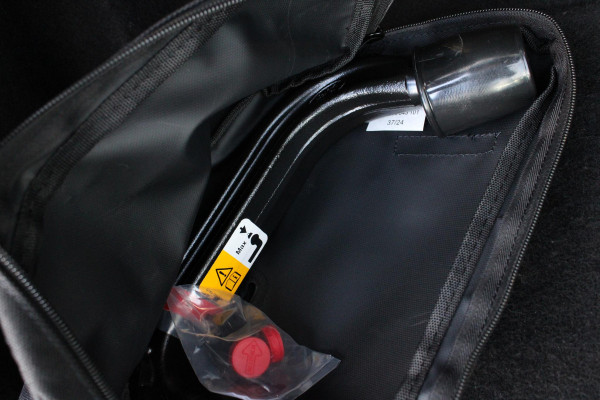 Ford FOCUS Wagon 1.0 EcoBoost Hybrid ST Line X 155pk | Trekhaak afneembaar | Panoramadak | Bang&Olufsen | Adaptive cruise control | Winter Pack | All season banden | Camera