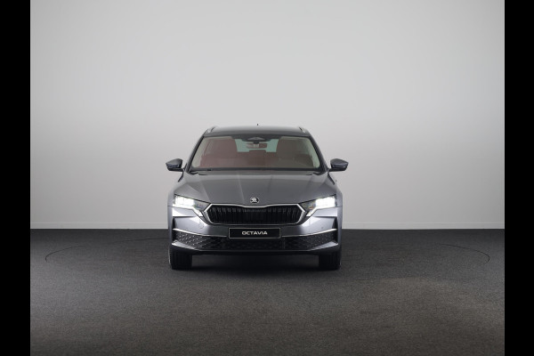 Škoda Octavia Combi Business Edition Plus 1.5 TSI MHEV 115pk DSG-7 | Trekhaak | Stoel- & Stuurverwarming | 13 inch Display | Adaptive Cruise Control |