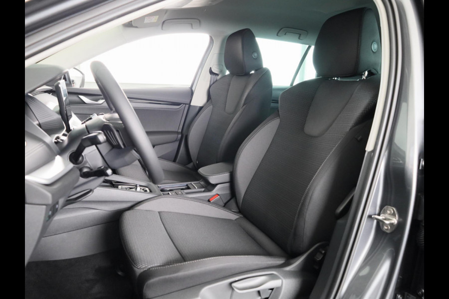 Škoda Octavia Combi Business Edition Plus 1.5 TSI MHEV 115pk DSG-7 | Trekhaak | Stoel- & Stuurverwarming | 13 inch Display | Adaptive Cruise Control |