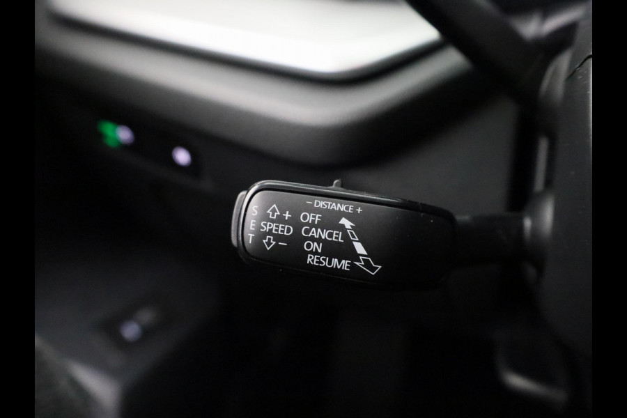 Škoda Octavia Combi Business Edition Plus 1.5 TSI MHEV 115pk DSG-7 | Trekhaak | Stoel- & Stuurverwarming | 13 inch Display | Adaptive Cruise Control |