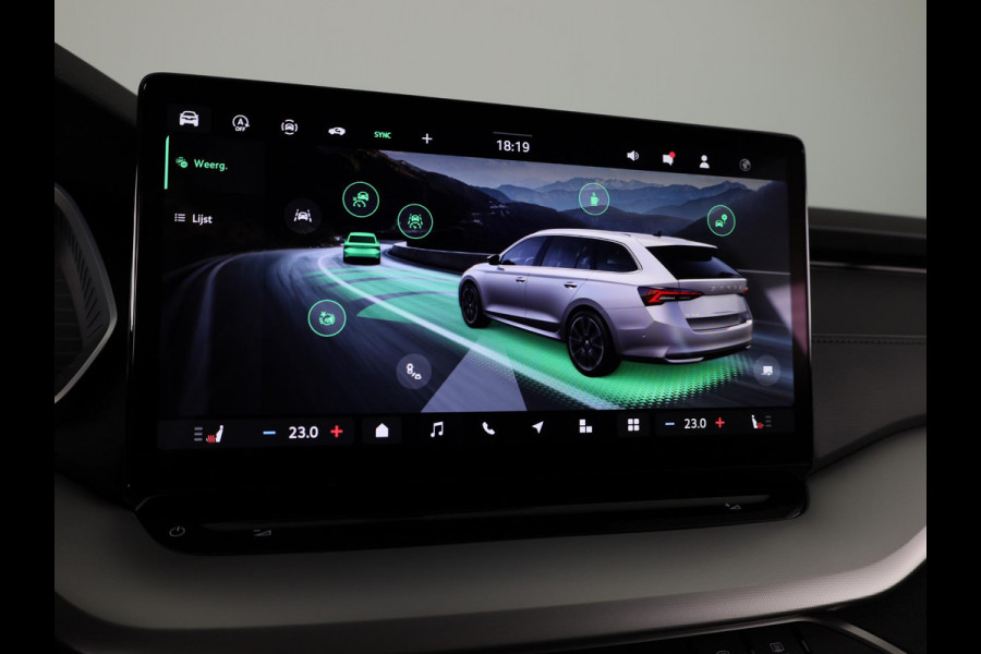 Škoda Octavia Combi Business Edition Plus 1.5 TSI MHEV 115pk DSG-7 | Trekhaak | Stoel- & Stuurverwarming | 13 inch Display | Adaptive Cruise Control |