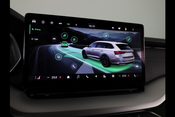 Škoda Octavia Combi Business Edition Plus 1.5 TSI MHEV 115pk DSG-7 | Trekhaak | Stoel- & Stuurverwarming | 13 inch Display | Adaptive Cruise Control |