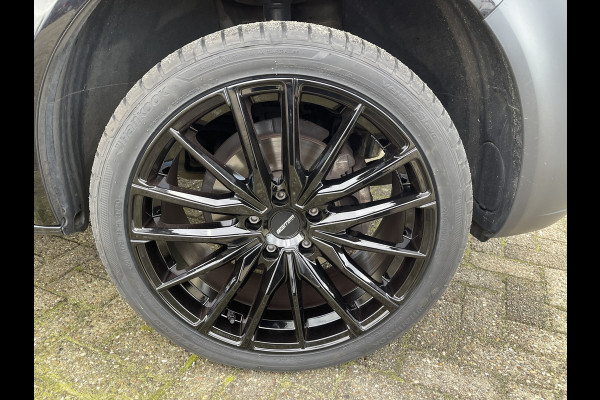 Volkswagen Transporter 2.0 TDI 150pk L2H1 30 DC 5 persoons Comfortline / vaste prijs rijklaar € 27.950 ex btw / / lease vanaf € / zwart metallic / nieuwe 20 inch velgen + banden / euro 6