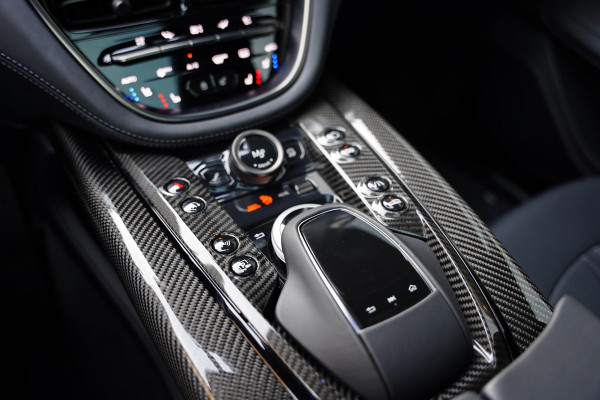 Aston Martin Dbx 4.0 V8 707 Carbon 23 Inch Ceramic Brakes