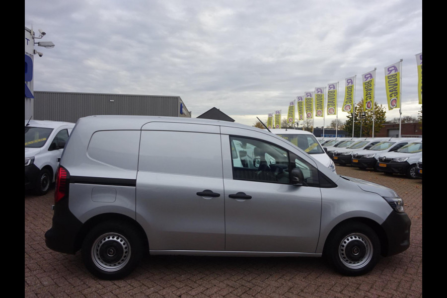 Renault Kangoo 1.5 Blue dCi Comfort L1 AIRCO NAVIGATIE CRUISE CONTROL PDC TREKHAAK