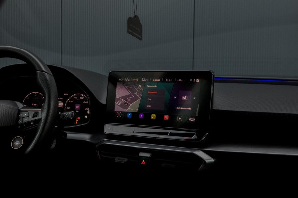 CUPRA Leon 1.4 e-Hybrid Performance VZ 245 | PANORAMADAK | ELEKTRISCH VERSTELBARE BESTUUDERSSTOEL | ACC | STUURWIELVERWARMING