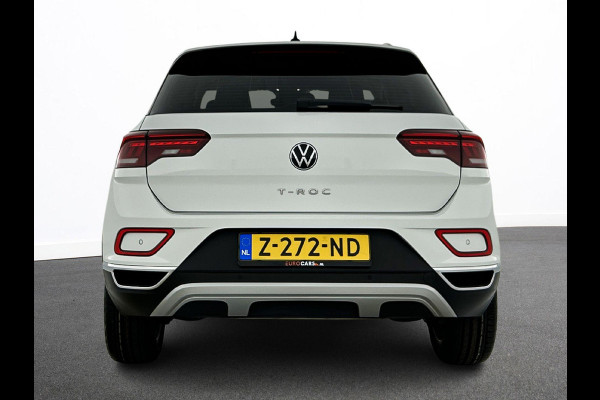 Volkswagen T-Roc 1.5 TSI 150pk DSG Style | two tone | Navigatie | Apple Carplay/Android Auto | Parkeersensoren | Camera | Adaptive Cruise Control | Blind Spot Assist | Park Assist | Stoel- en stuurverwarming | Elektrische achterklep | LED-koplampen