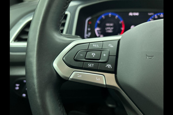 Volkswagen T-Roc 1.5 TSI 150pk DSG Style | two tone | Navigatie | Apple Carplay/Android Auto | Parkeersensoren | Camera | Adaptive Cruise Control | Blind Spot Assist | Park Assist | Stoel- en stuurverwarming | Elektrische achterklep | LED-koplampen