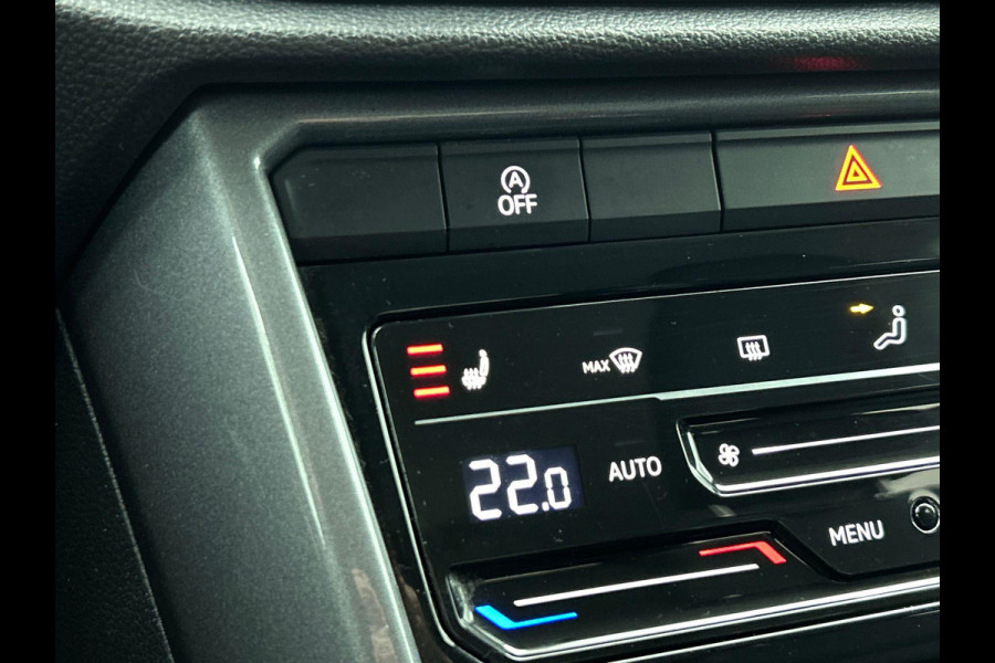 Volkswagen T-Roc 1.5 TSI 150pk DSG Style | two tone | Navigatie | Apple Carplay/Android Auto | Parkeersensoren | Camera | Adaptive Cruise Control | Blind Spot Assist | Park Assist | Stoel- en stuurverwarming | Elektrische achterklep | LED-koplampen