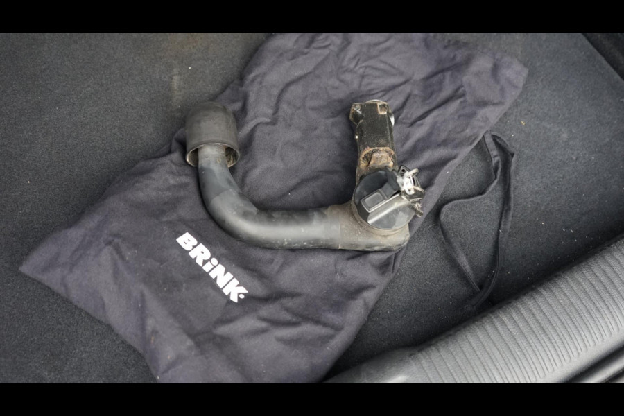 Audi A3 Sportback 1.4 TFSI CoD 3x S Line AUTOMAAT-ACC-BANG OLUFSEN-CAMERA-DRIVE SELECT-FULL LED-NAVIGATIE-PANORAMA-TREKHAAK