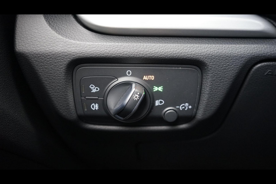 Audi A3 Sportback 1.4 TFSI CoD 3x S Line AUTOMAAT-ACC-BANG OLUFSEN-CAMERA-DRIVE SELECT-FULL LED-NAVIGATIE-PANORAMA-TREKHAAK