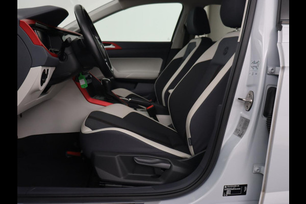 Volkswagen Polo 1.0 TSI Beats | Origineel NL | Virtual Cockpit | Carplay | Parkeerhulp | Adaptive cruise | Navigatie | Climate control | Beats Audio | Getint glas