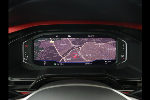 Volkswagen Polo 1.0 TSI Beats | Origineel NL | Virtual Cockpit | Carplay | Parkeerhulp | Adaptive cruise | Navigatie | Climate control | Beats Audio | Getint glas